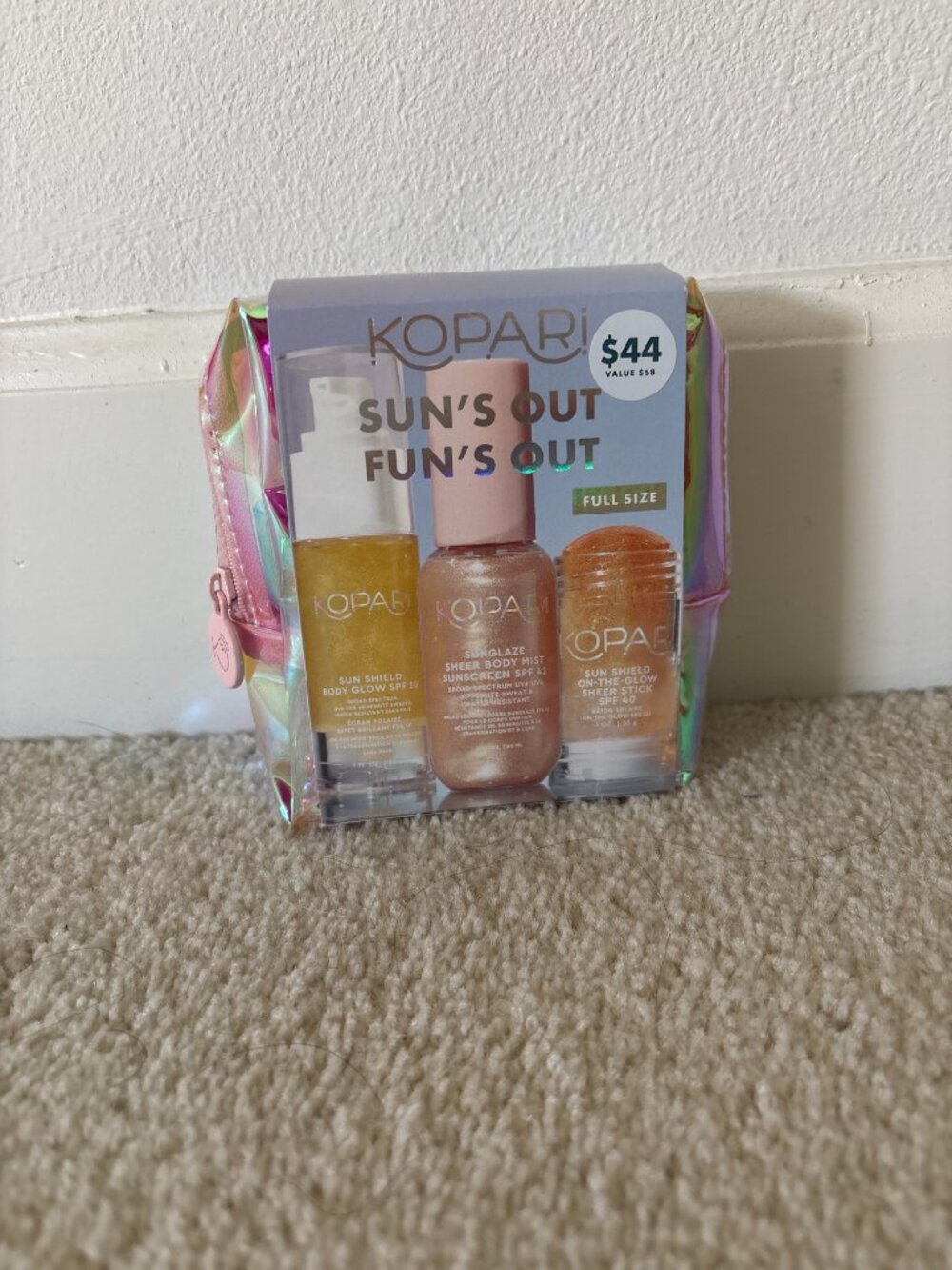 KOPARI Sun's Out, Fun's Out Set $68 Value - Picture 5 of 7